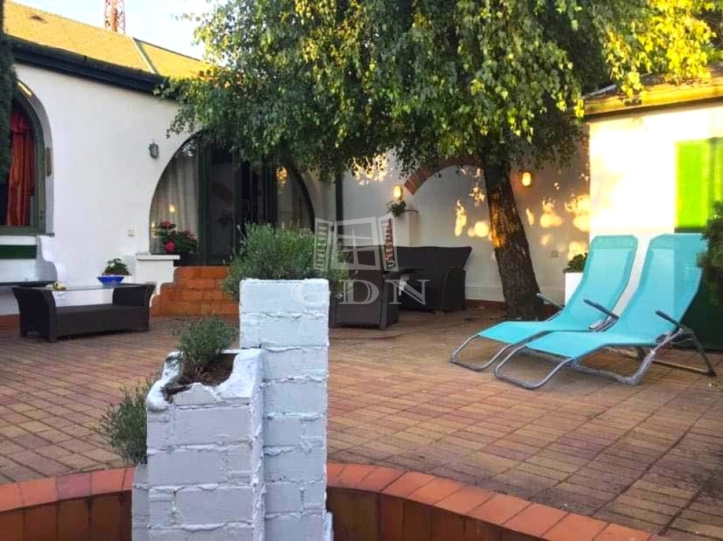 For sale Budakeszi Semidetached house