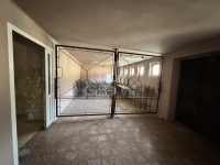 Nagybaracska Üzlethelyiség