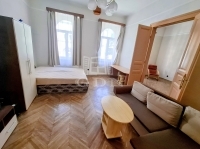 Budapest VI. kerület Lakás (téglaépítésű)