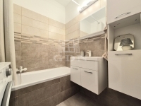 Budapest X. kerület Lakás (csúsztatott zsalu)