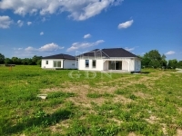 Gencsapáti Családi ház