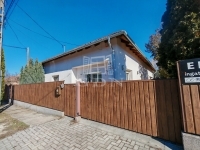 Csömör Üzlethelyiség