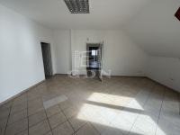 Diósd Üzlethelyiség