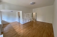 Budapest XIV. kerület Lakás (csúsztatott zsalu)