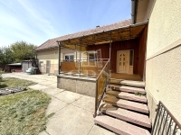 Péteri Családi ház