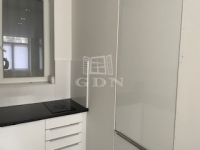 Budapest II. kerület Lakás (csúsztatott zsalu)