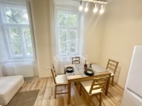 Szeged Lakás (téglaépítésű)