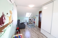 Üllő Lakás (téglaépítésű)