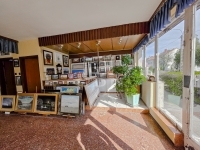 Hatvan Üzlethelyiség