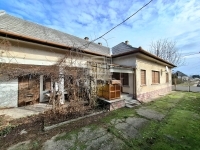 Majosháza Családi ház