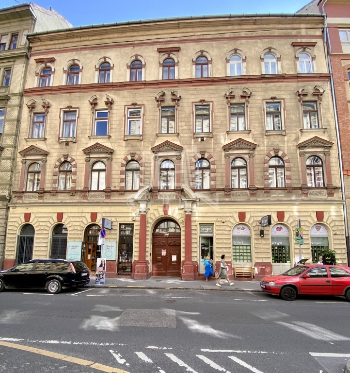 Vânzare Budapest VI. kerület Locuinta (caramida)